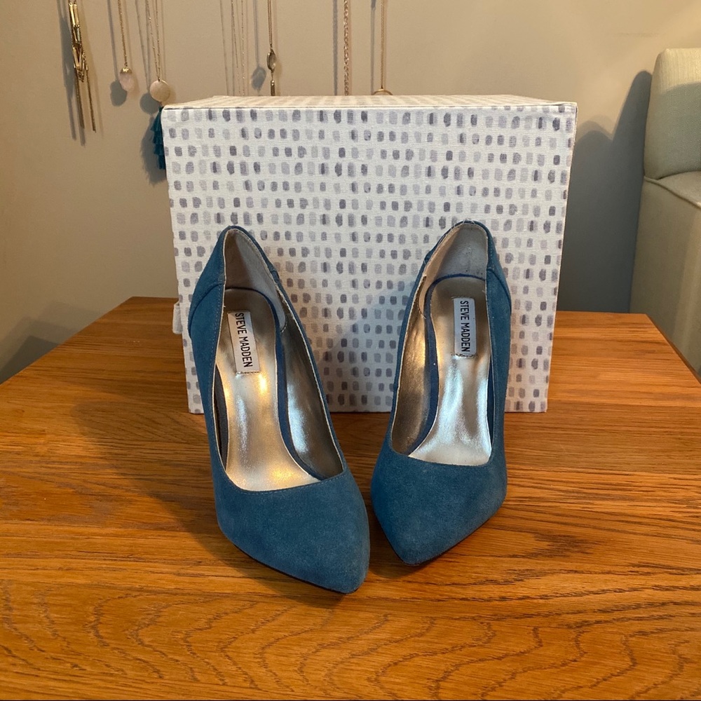 Steve Madden Teal Pumps, size 7.5